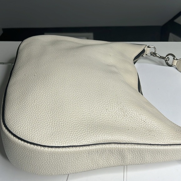 Marc Jacobs Gotham City Hobo Shoulder Bag - Picture 9 of 16